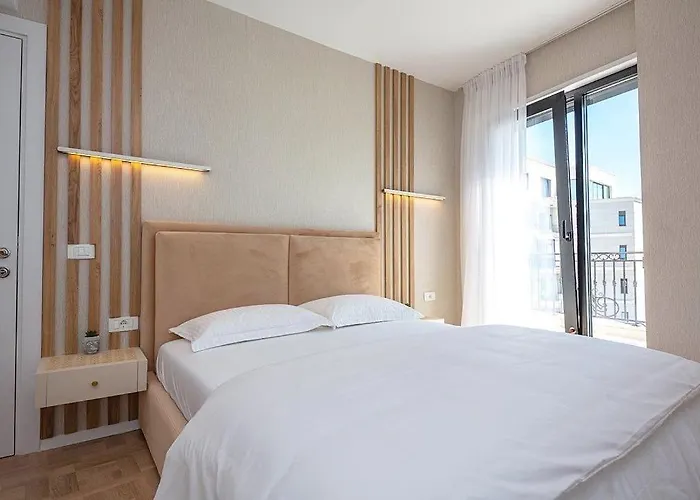 Appartamento Terrace Square View *